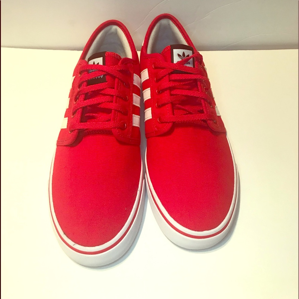Adidas Classic